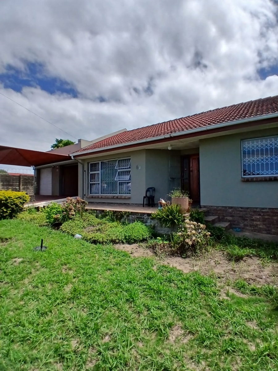 3 Bedroom Property for Sale in Haven Hills Eastern Cape